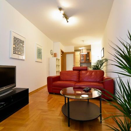 Apartment Botanic Загреб Экстерьер фото
